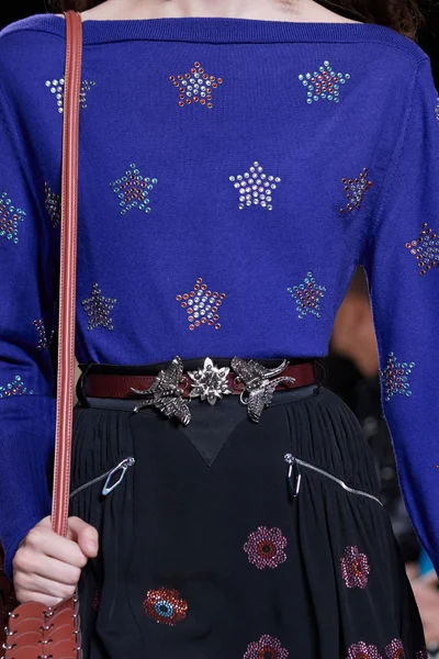 Look 23
